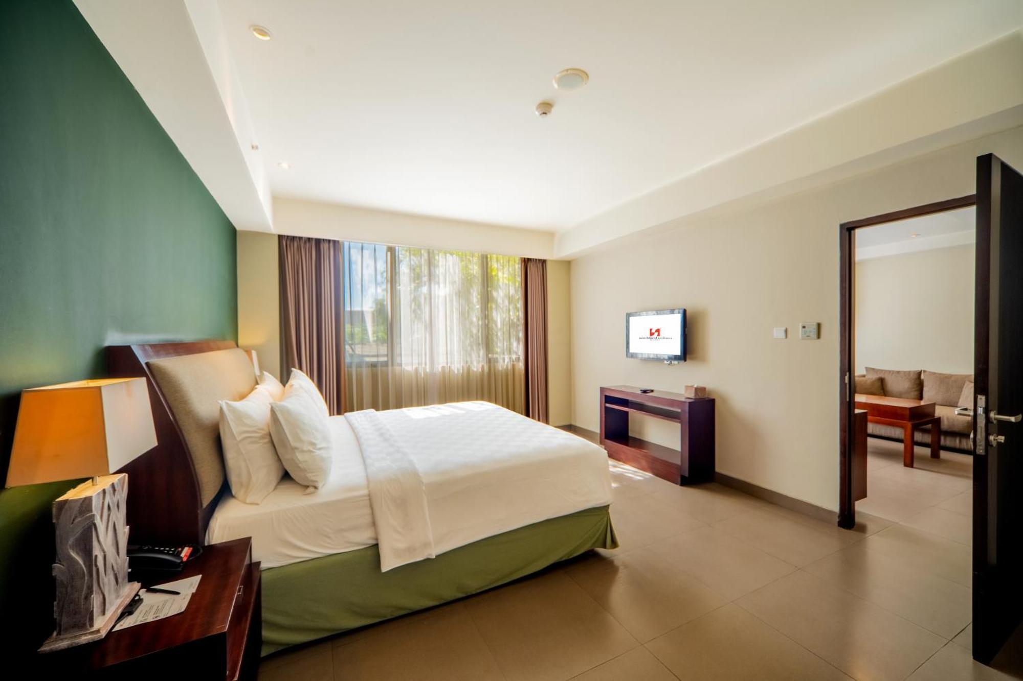Swiss-Belhotel Rainforest Kuta Lombok Extérieur photo